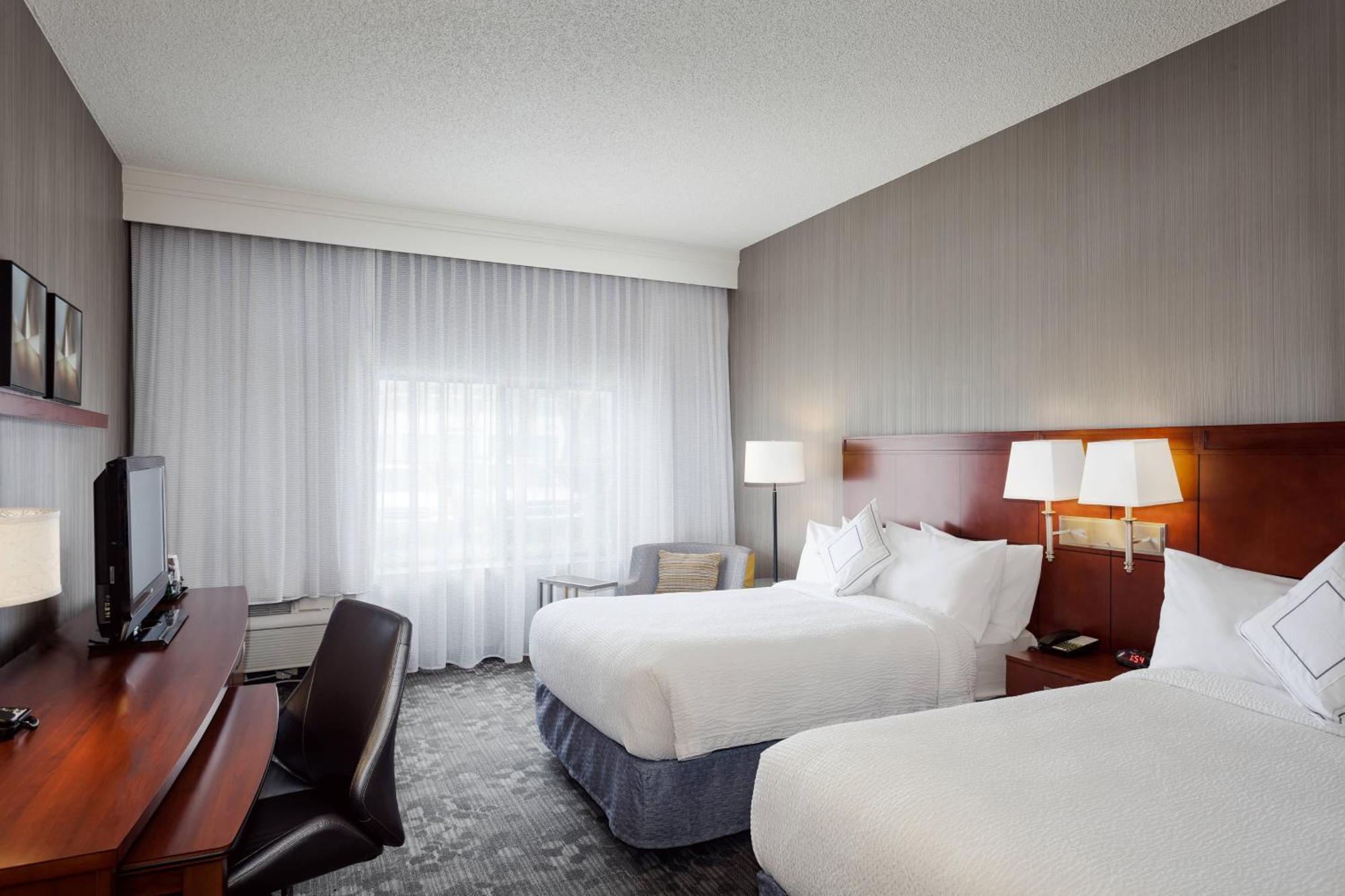 Courtyard By Marriott Stockton Ξενοδοχείο Εξωτερικό φωτογραφία