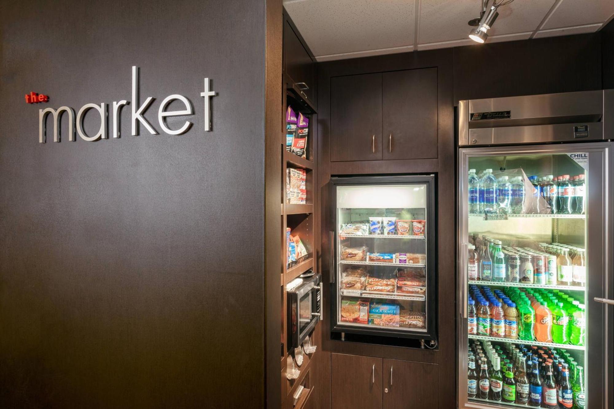 Courtyard By Marriott Stockton Ξενοδοχείο Εξωτερικό φωτογραφία