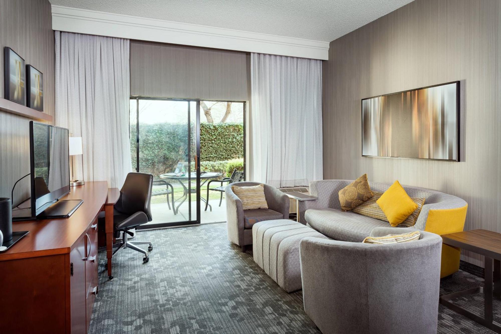 Courtyard By Marriott Stockton Ξενοδοχείο Εξωτερικό φωτογραφία