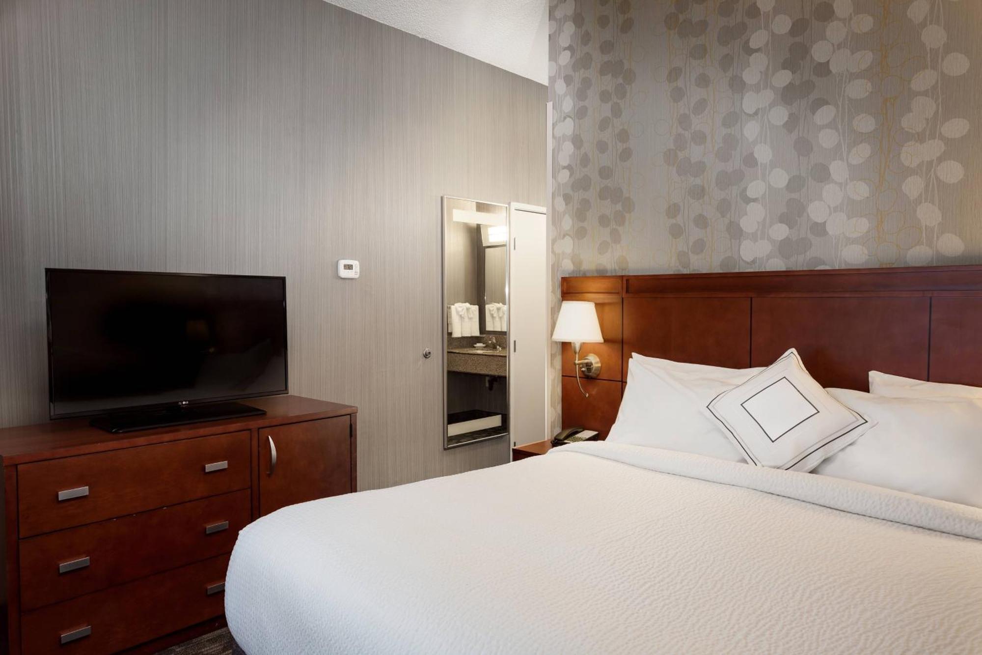 Courtyard By Marriott Stockton Ξενοδοχείο Εξωτερικό φωτογραφία