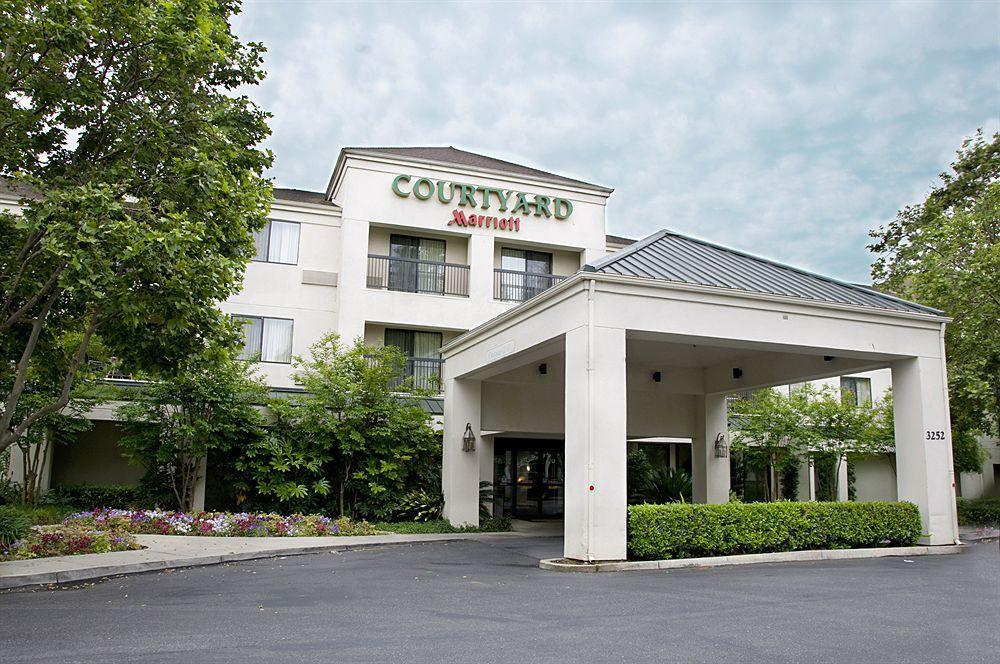 Courtyard By Marriott Stockton Ξενοδοχείο Εξωτερικό φωτογραφία