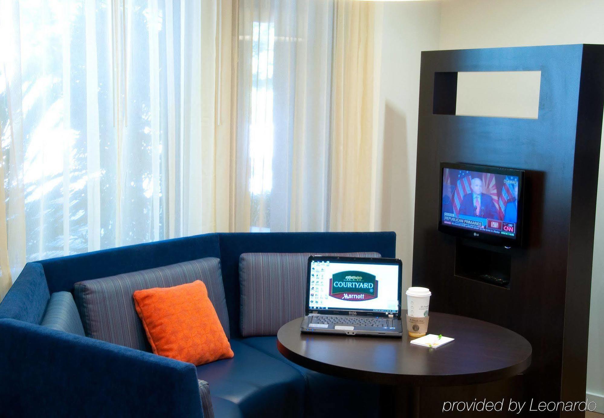 Courtyard By Marriott Stockton Ξενοδοχείο Εξωτερικό φωτογραφία